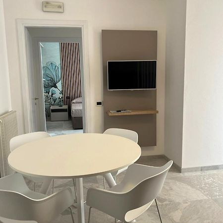 Bilocale Di Design Sp12, Condominio San Paolo - 3' Piano - Adria Holiday Jesolo Luaran gambar