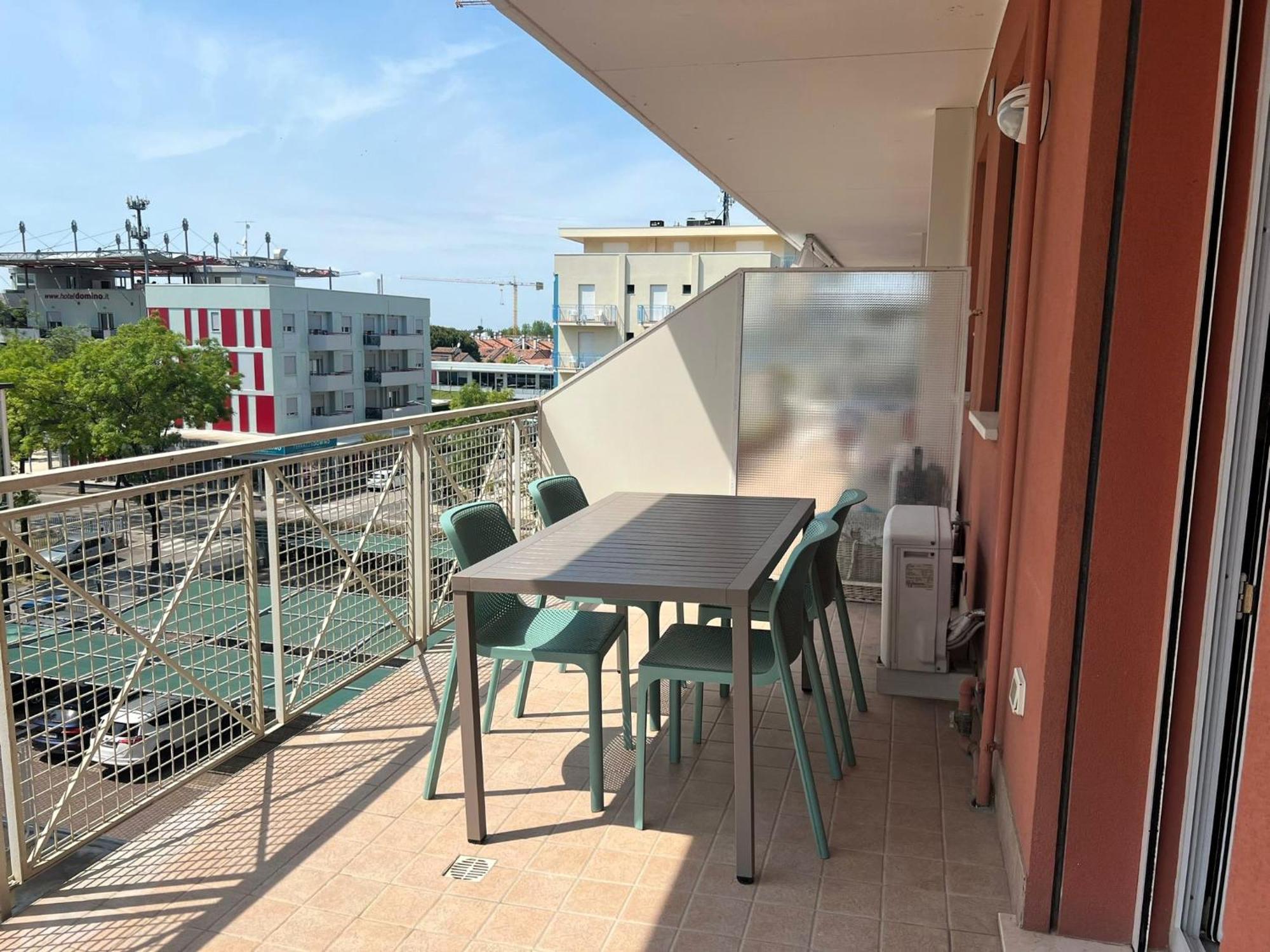 Bilocale Di Design Sp12, Condominio San Paolo - 3' Piano - Adria Holiday Jesolo Luaran gambar